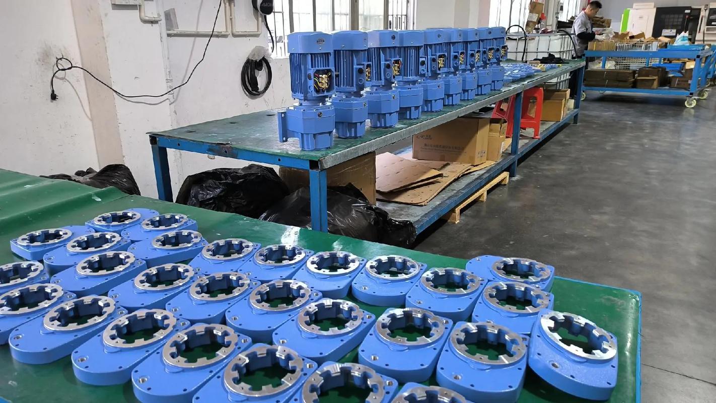 洛德(Rodar)減速機(jī)在陶瓷整線機(jī)械設(shè)備中的應(yīng)用與專業(yè)生產(chǎn)廠家解析